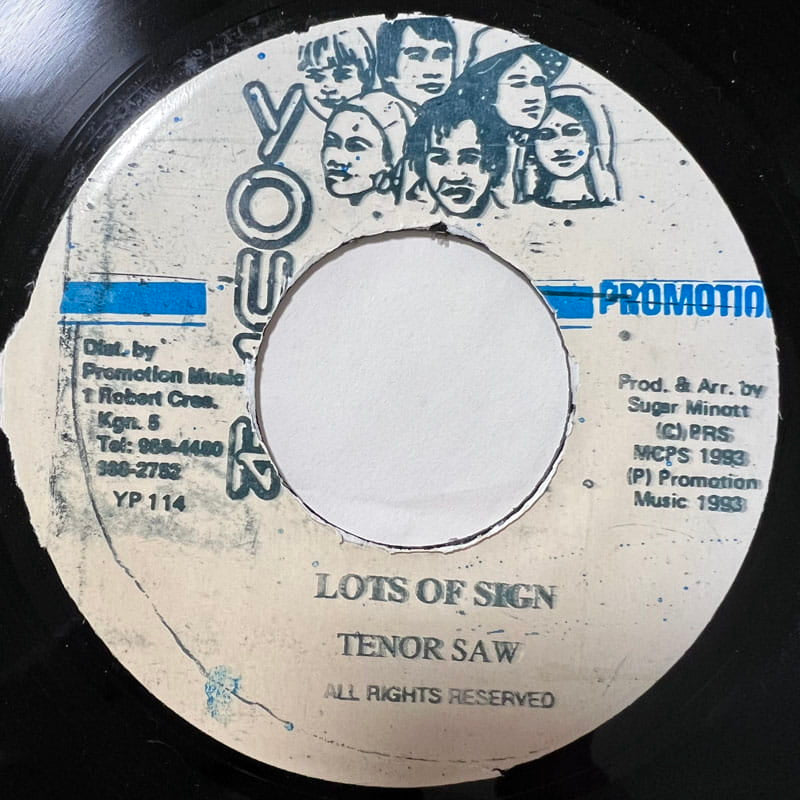 TENOR SAW / LOTS OF SIGN